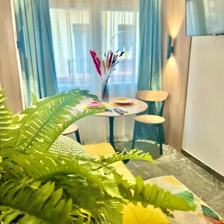 Arte Dos Colores Apartment *