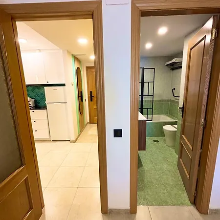 Apartment Parking & Patio, Design Centro